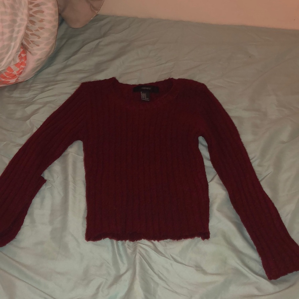 Cropped sweater